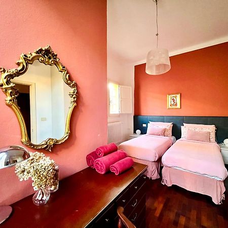 House Of Chariot - In The Heart Of Bologna Apartment Exterior photo